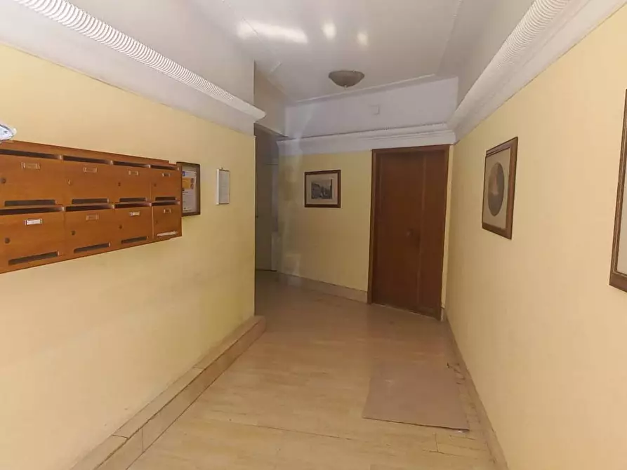 Immagine 41 di Appartamento in vendita  in via bocci 131 a Firenze