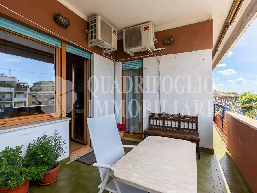 Immagine 25 di Appartamento in vendita  in Via Polinesia 5 a Roma