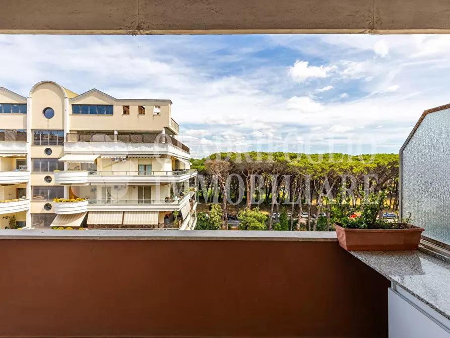 Immagine 36 di Appartamento in vendita  in Via Polinesia 5 a Roma