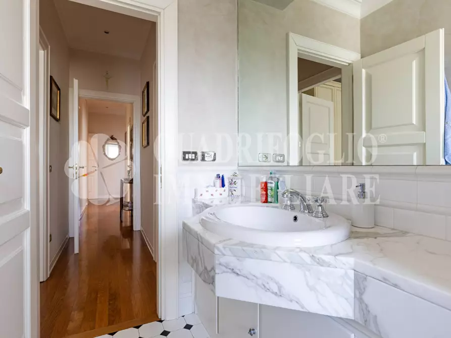 Immagine 45 di Appartamento in vendita  in Via Polinesia 5 a Roma