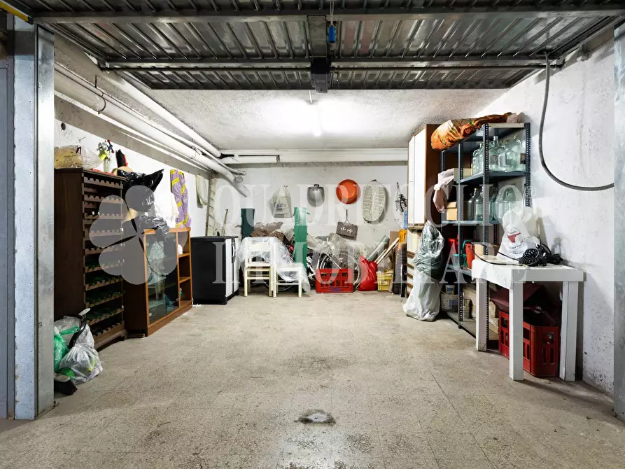 Immagine 48 di Appartamento in vendita  in Via Polinesia 5 a Roma