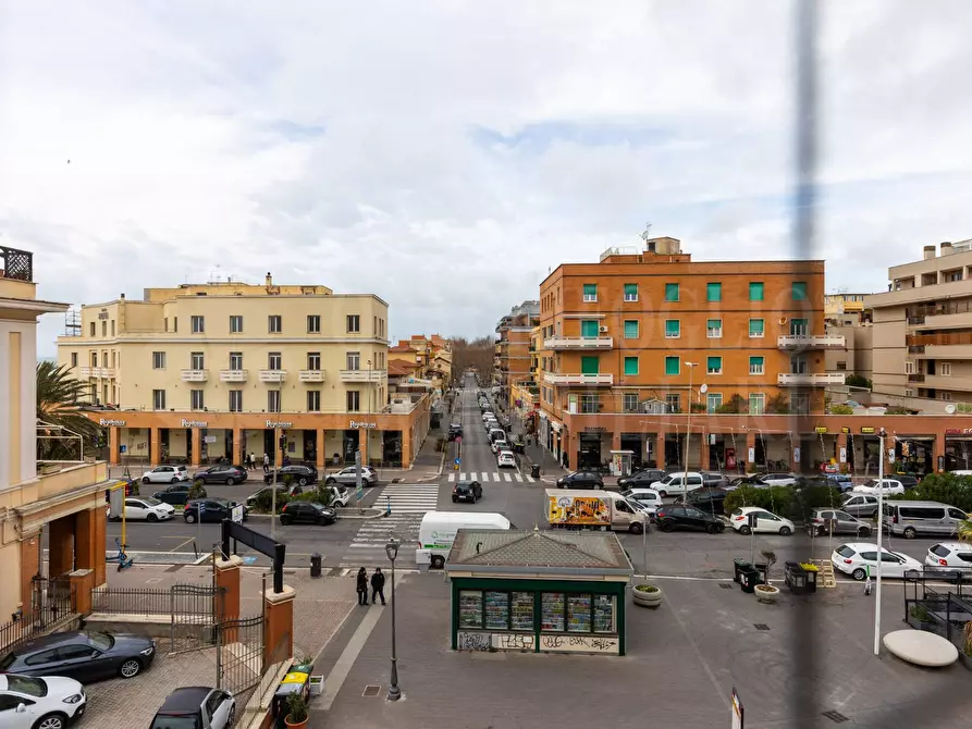 Immagine 27 di Appartamento in vendita  in Via Lucio Coilio 19 a Roma