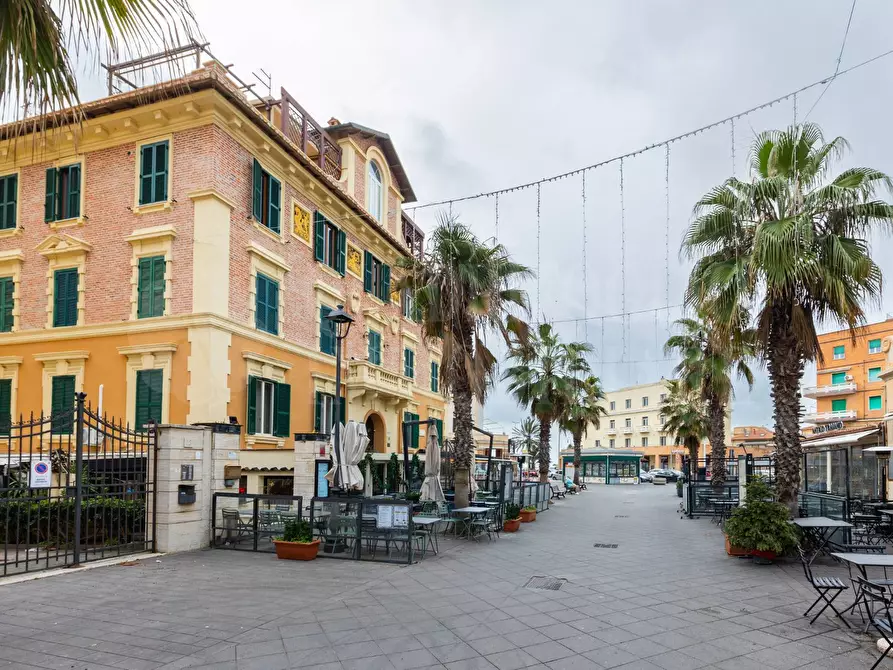 Immagine 48 di Appartamento in vendita  in Via Lucio Coilio 19 a Roma