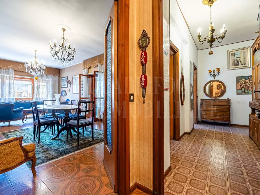 Immagine 7 di Appartamento in vendita  in Via Delle Gondole 38 a Roma