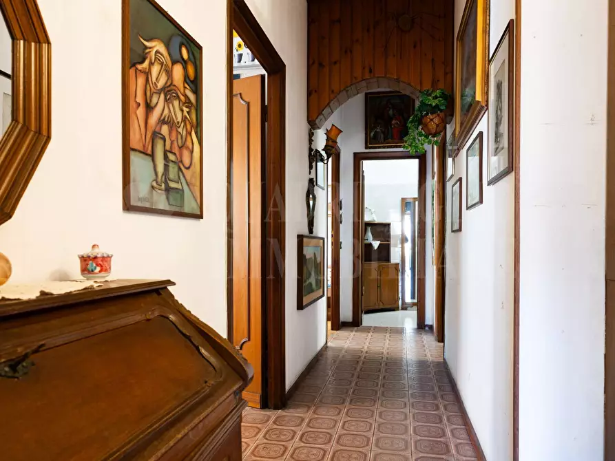 Immagine 13 di Appartamento in vendita  in Via Delle Gondole 38 a Roma