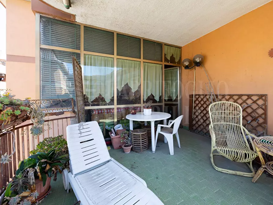 Immagine 35 di Appartamento in vendita  in Via Delle Gondole 38 a Roma