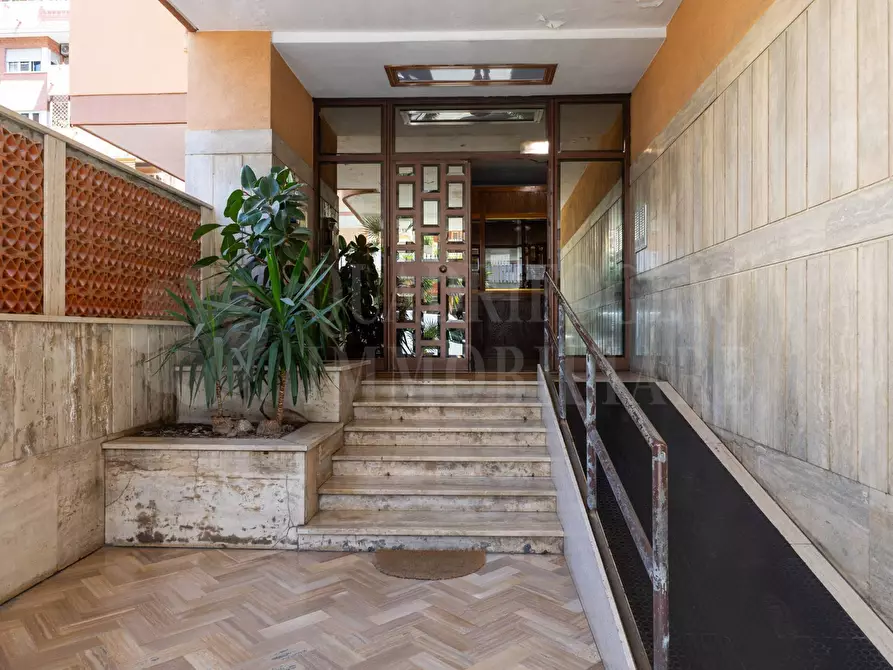 Immagine 47 di Appartamento in vendita  in Via Delle Gondole 38 a Roma