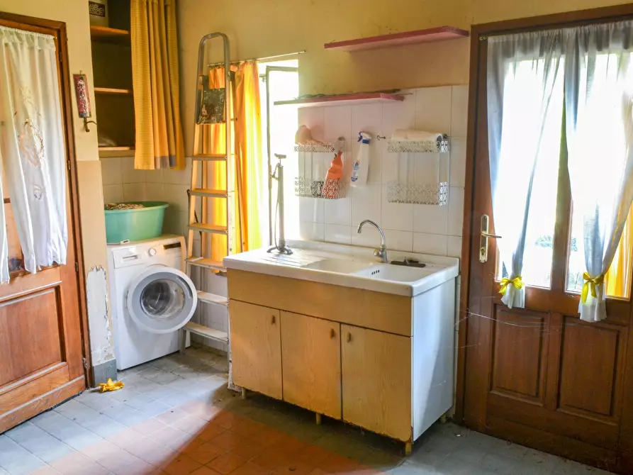 Immagine 21 di Rustico / casale in vendita  in Strada Valle San Pietro 31 a Andezeno