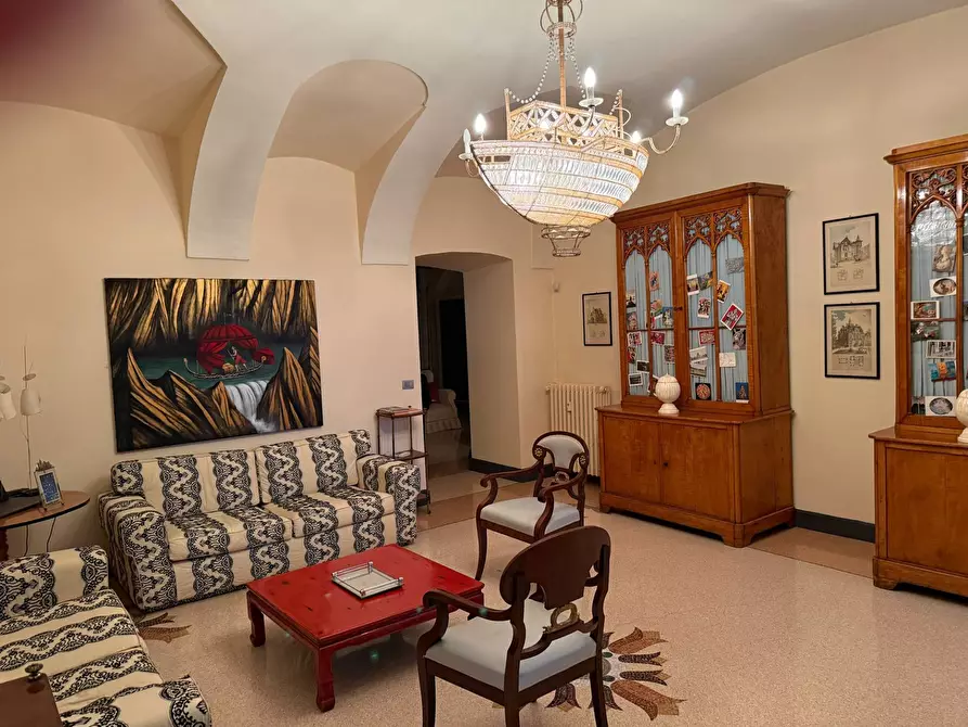 Immagine 19 di Appartamento in vendita  in Via Cesare Battisti 5 a Torino