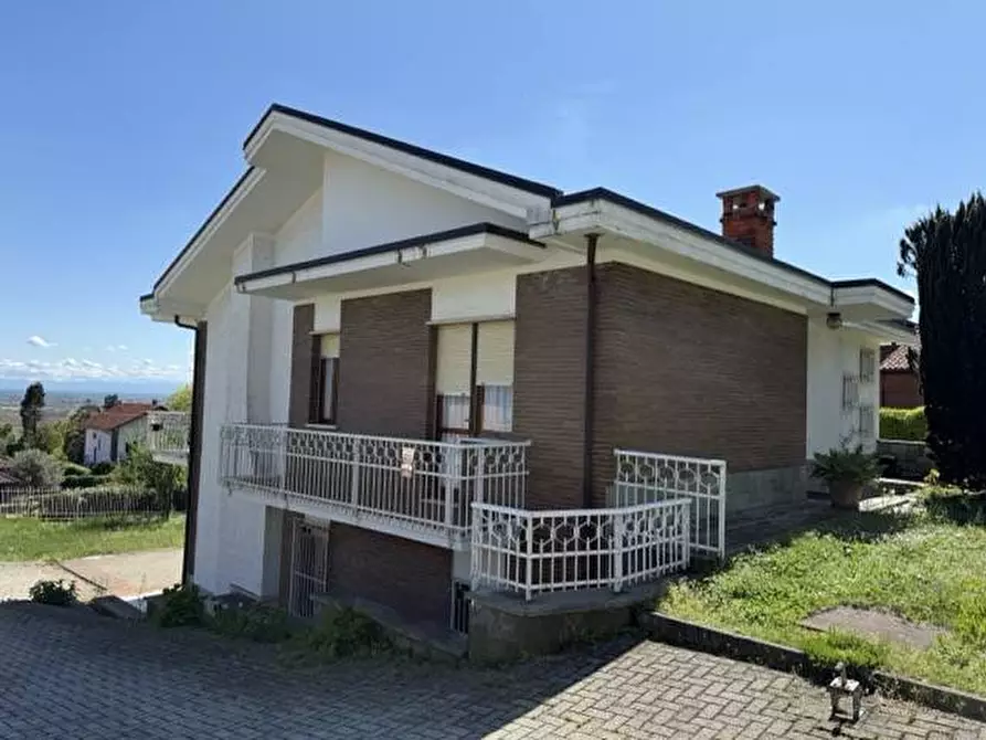 Immagine 6 di Villa in vendita  in Via Alessandro Manzoni 62 a Piossasco