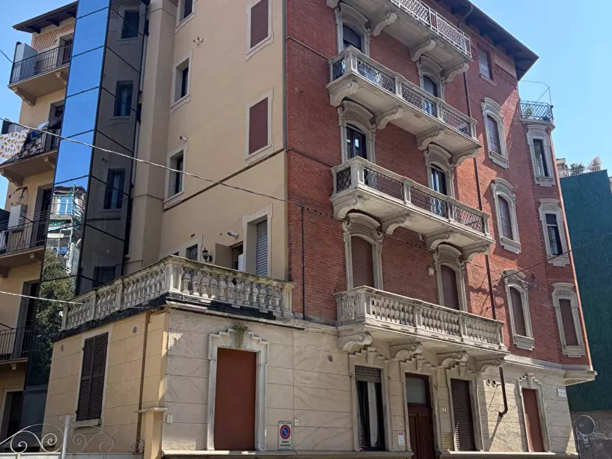 Immagine 3 di Appartamento in vendita  in Goffredo Casalis 7 a Torino