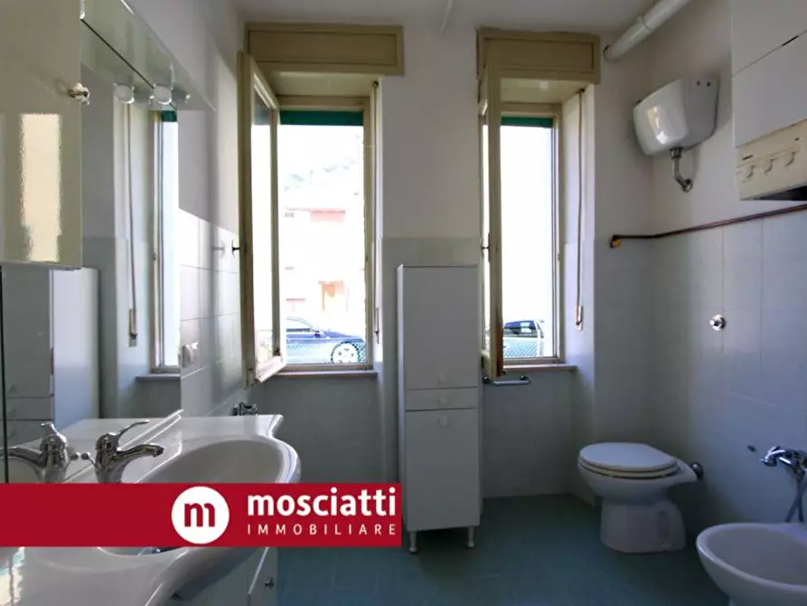 Immagine 7 di Appartamento in vendita  in Via Chiara Brugnola a Esanatoglia