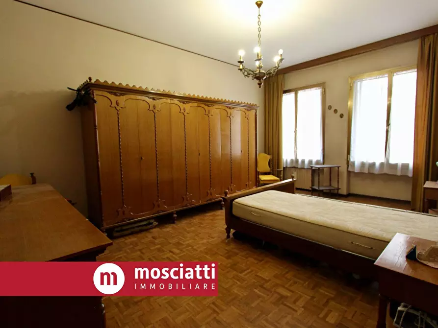 Immagine 5 di Appartamento in vendita  in Orti 18 a Esanatoglia