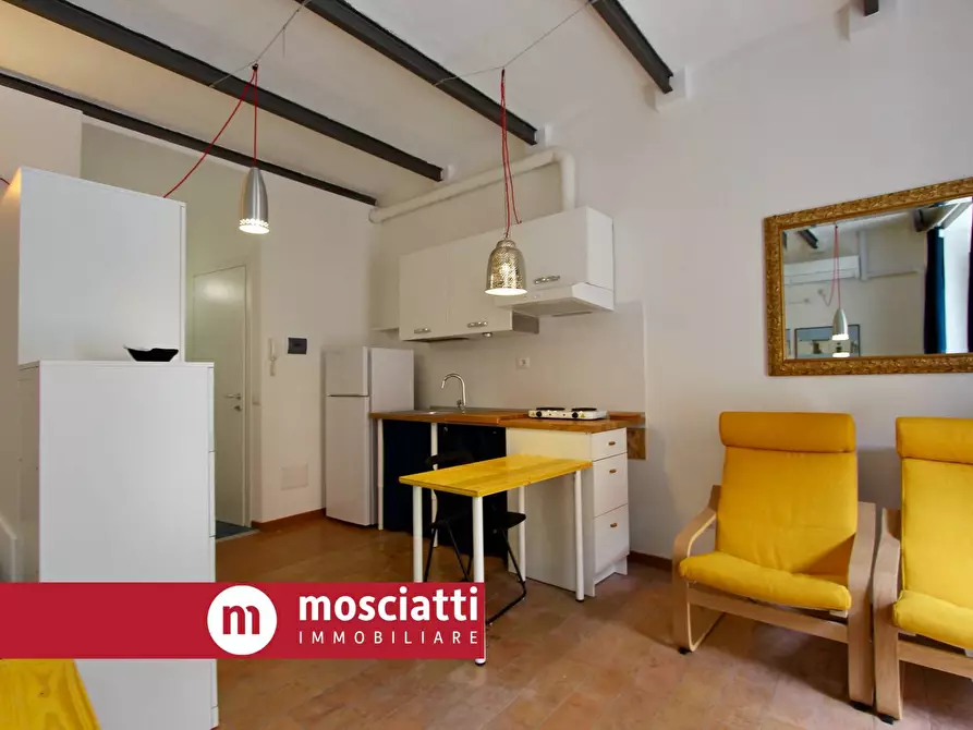 Immagine 9 di Casa indipendente in vendita  in Corso Vittorio Emanuele 42 a Esanatoglia