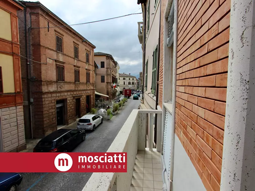 Immagine 11 di Casa indipendente in vendita  in Corso Vittorio Emanuele 42 a Esanatoglia