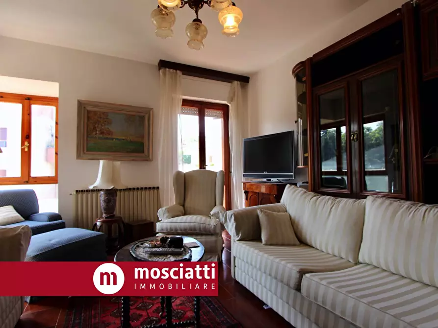 Immagine 6 di Appartamento in vendita  in Pietro Nenni a Esanatoglia