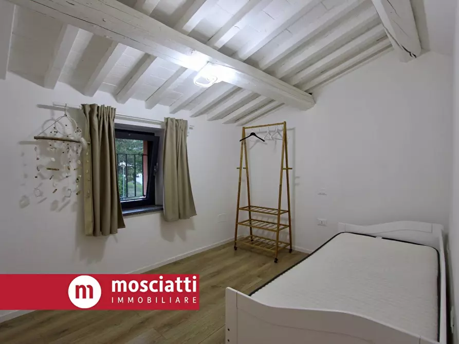 Immagine 6 di Casa indipendente in vendita  in Frazione Grimaldi 24 a Esanatoglia