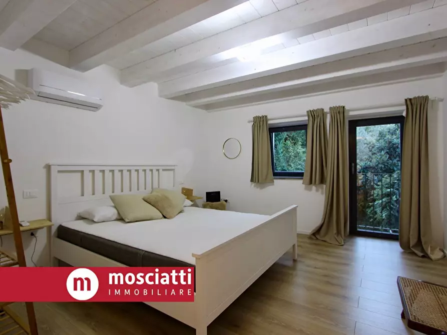 Immagine 8 di Casa indipendente in vendita  in Frazione Grimaldi 24 a Esanatoglia