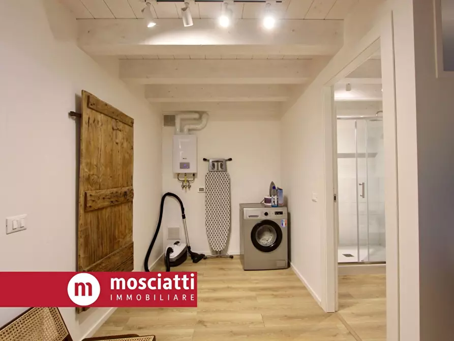 Immagine 10 di Casa indipendente in vendita  in Frazione Grimaldi 24 a Esanatoglia