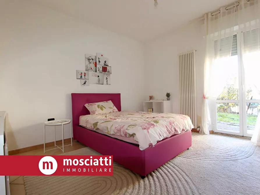 Immagine 8 di Casa indipendente in vendita  in Via Monte Primo 2 a Castelraimondo