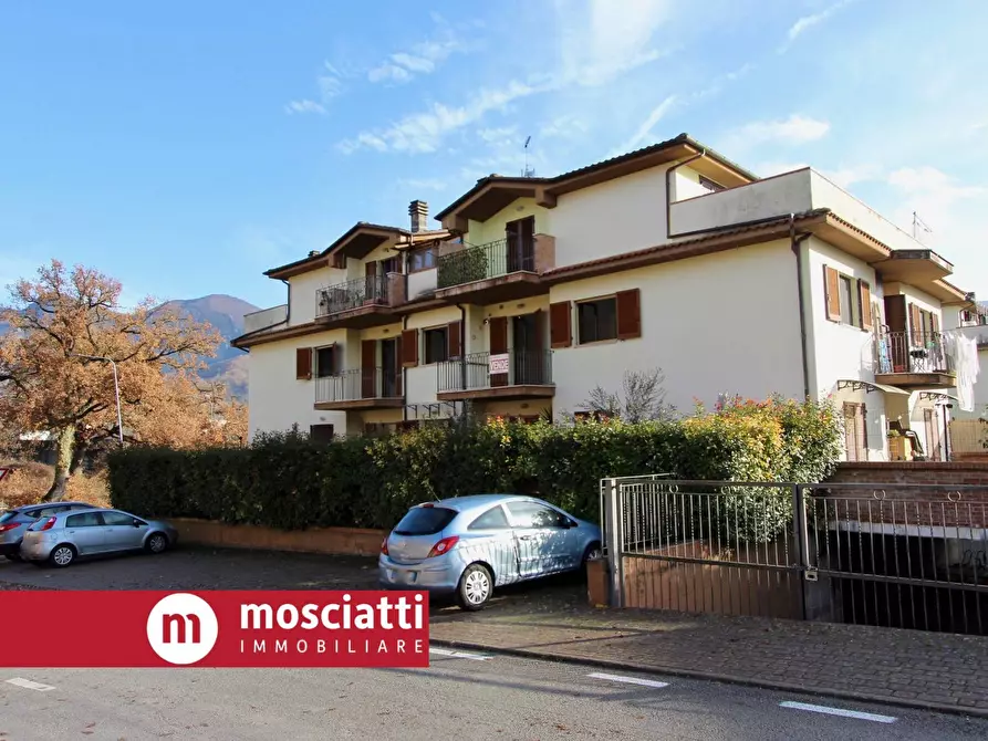 Immagine 2 di Appartamento in vendita  in Via Seneghini 8 a Cerreto D'esi