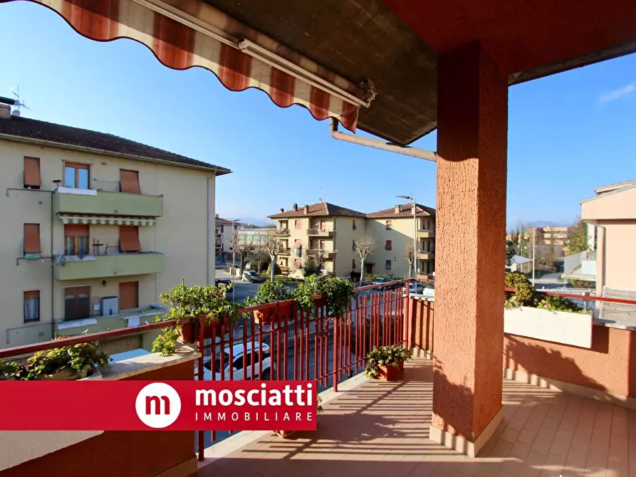 Immagine 8 di Villa in vendita  in Via Galli a Esanatoglia