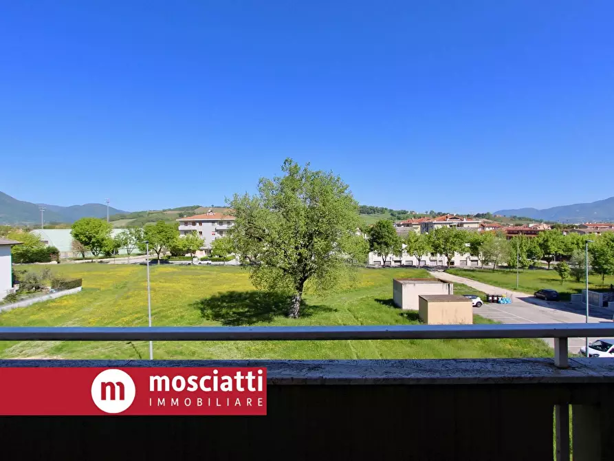 Immagine 3 di Appartamento in vendita  in Via Bachelet 12 a Esanatoglia