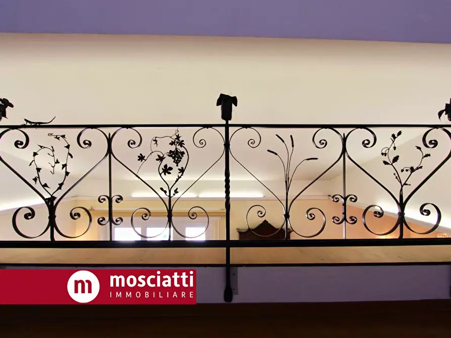 Immagine 23 di Multiproprietà in vendita  in Via Roma 55 a Esanatoglia