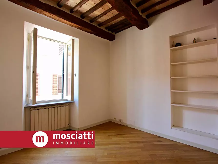 Immagine 8 di Appartamento in vendita  in Corso Vittorio Emanuele 31 a Esanatoglia