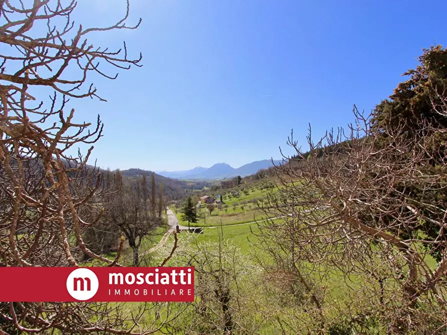 Immagine 6 di Rustico / casale in vendita  in Vocabolo San Gregorio Alto a Esanatoglia