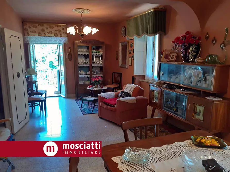 Immagine 6 di Casa indipendente in vendita  in Piazza Gabrielli 16 a Fabriano