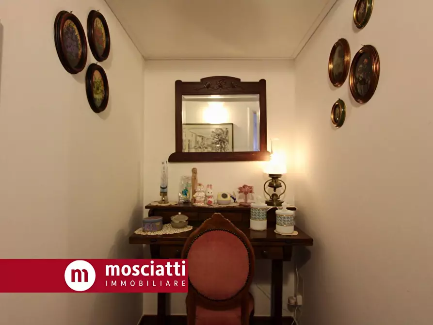 Immagine 15 di Villa in vendita  in Località Montagnano 22 a Camerino