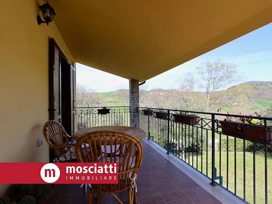 Immagine 20 di Villa in vendita  in Località Montagnano 22 a Camerino