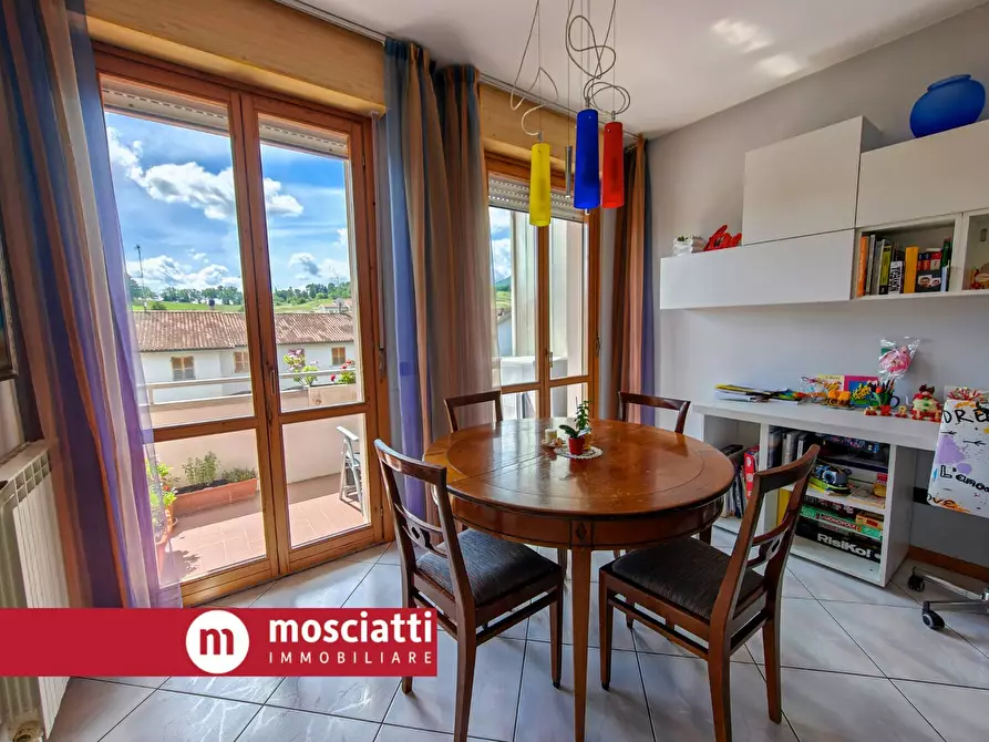 Immagine 6 di Appartamento in vendita  in Via Gramsci 34 a Esanatoglia