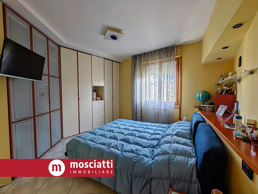 Immagine 10 di Appartamento in vendita  in Via Gramsci 34 a Esanatoglia