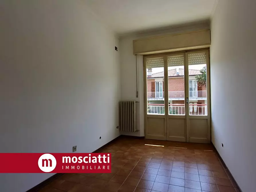 Immagine 9 di Appartamento in vendita  in Viale Martiri Della Libertà a Esanatoglia