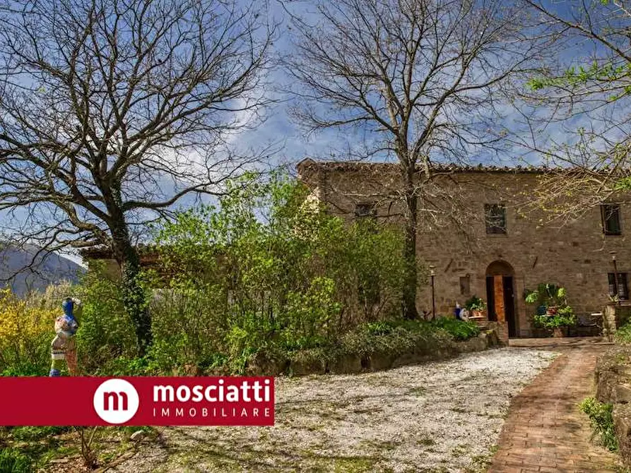Immagine 8 di Agriturismo in vendita  in Località Rocca D'Ajello 9 a Camerino
