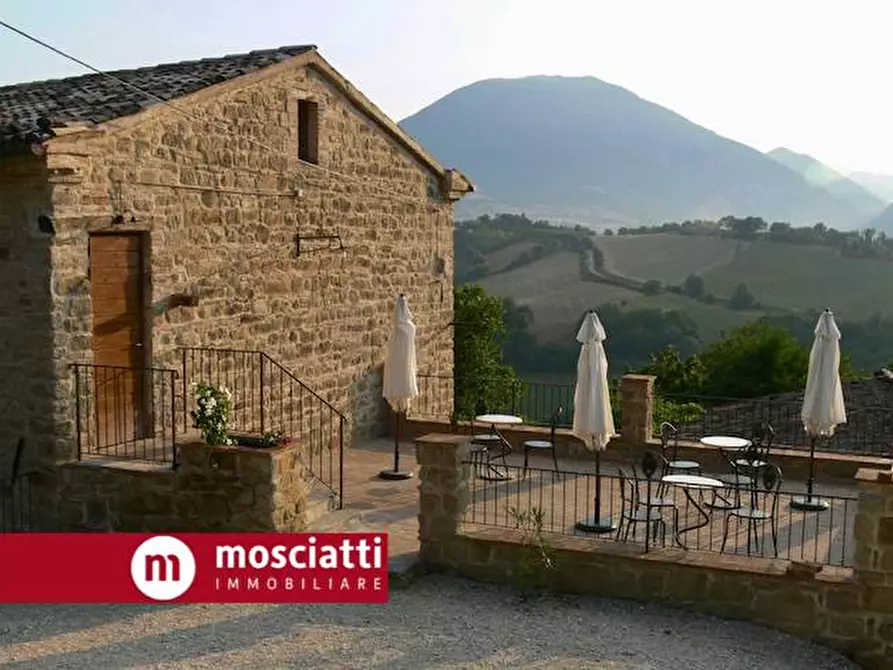 Immagine 7 di Casa indipendente in vendita  in Località Rocca D'Ajello a Camerino