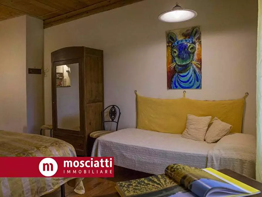 Immagine 12 di Casa indipendente in vendita  in Località Rocca D'Ajello a Camerino