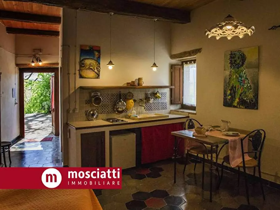 Immagine 15 di Casa indipendente in vendita  in Località Rocca D'Ajello a Camerino