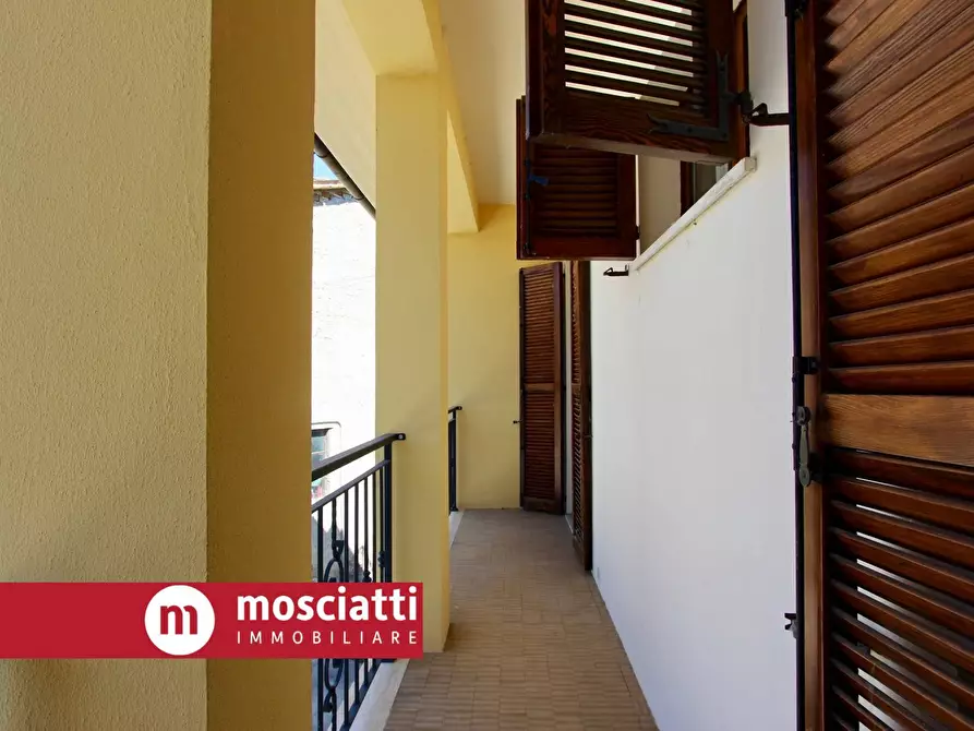 Immagine 8 di Appartamento in vendita  in Via Del Vallato 29 a Castelraimondo