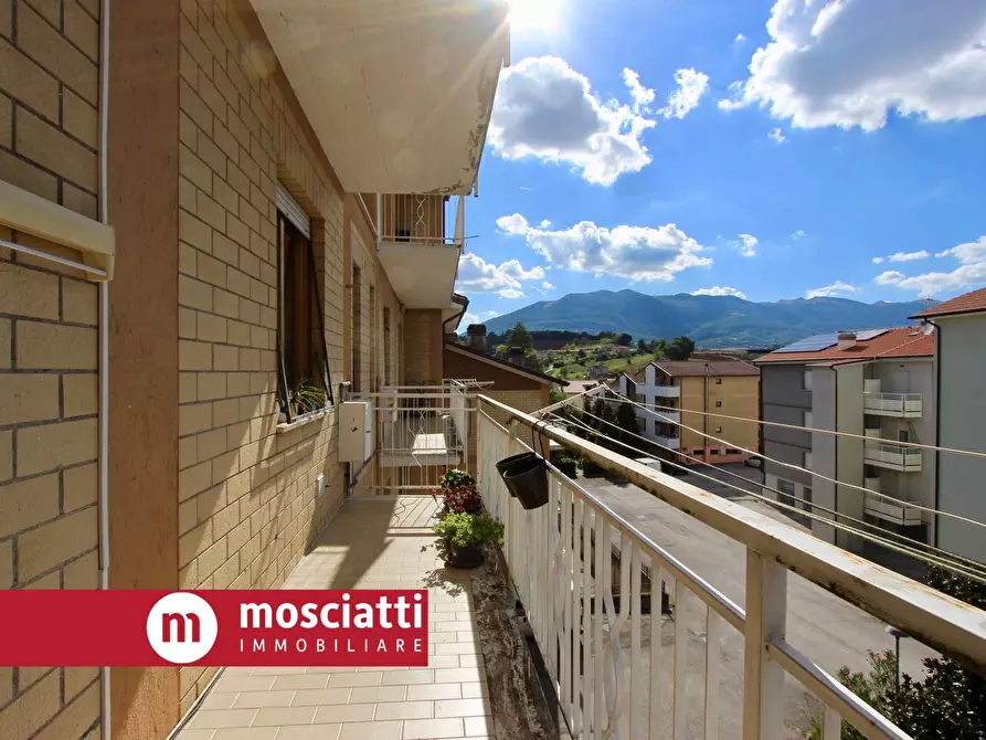 Immagine 5 di Appartamento in vendita  in Via Enrico Mattei 14 a Castelraimondo
