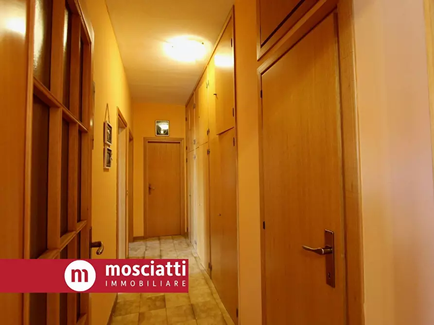 Immagine 6 di Appartamento in vendita  in Via Enrico Mattei 14 a Castelraimondo