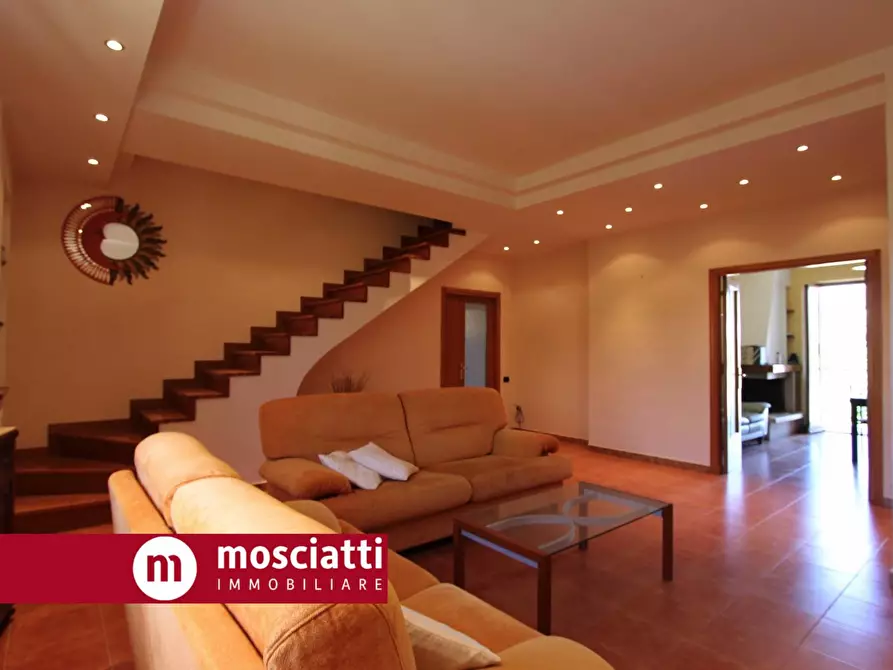 Immagine 6 di Casa indipendente in vendita  in Via Del Vallato 29 a Castelraimondo