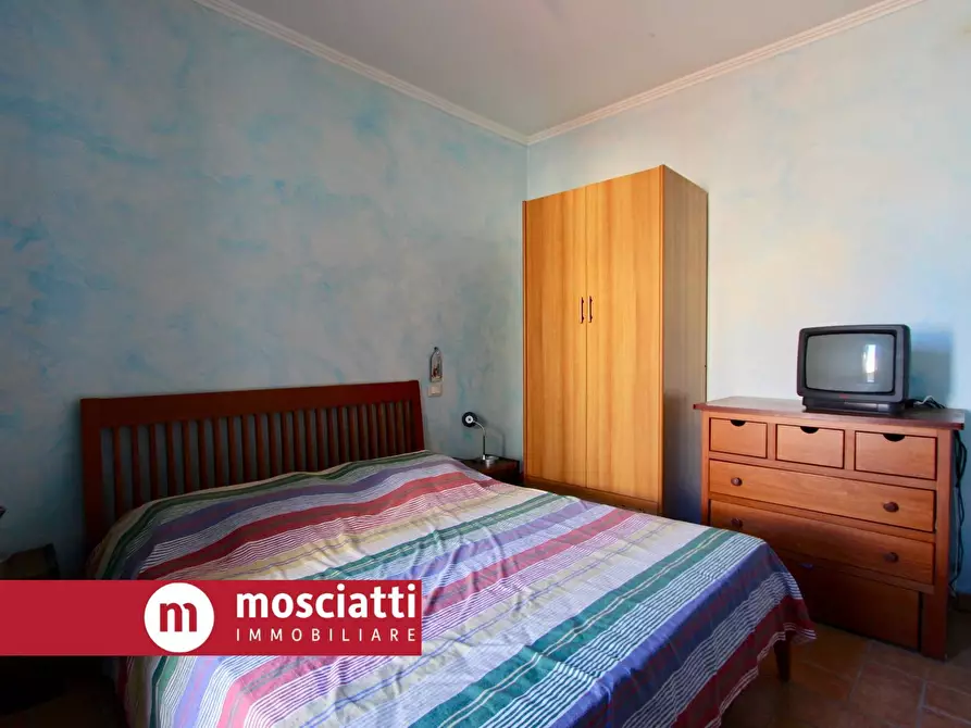 Immagine 7 di Casa indipendente in vendita  in Via Strada Nuova 30 a Esanatoglia