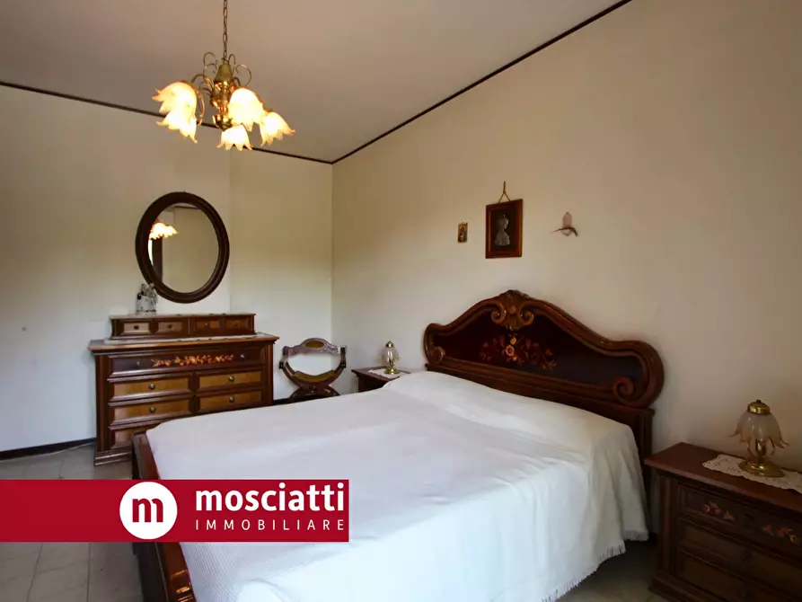 Immagine 10 di Appartamento in vendita  in Via Enrico Fermi 2 a Esanatoglia