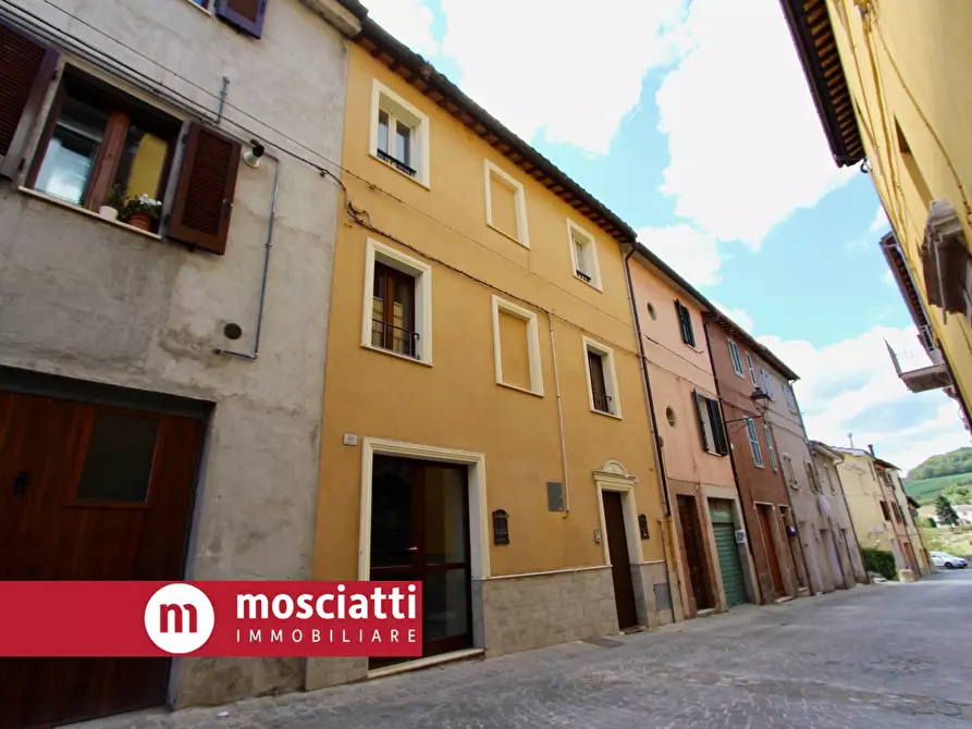 Immagine 13 di Casa indipendente in vendita  in Via Damiano Chiesa 30/32 a Esanatoglia