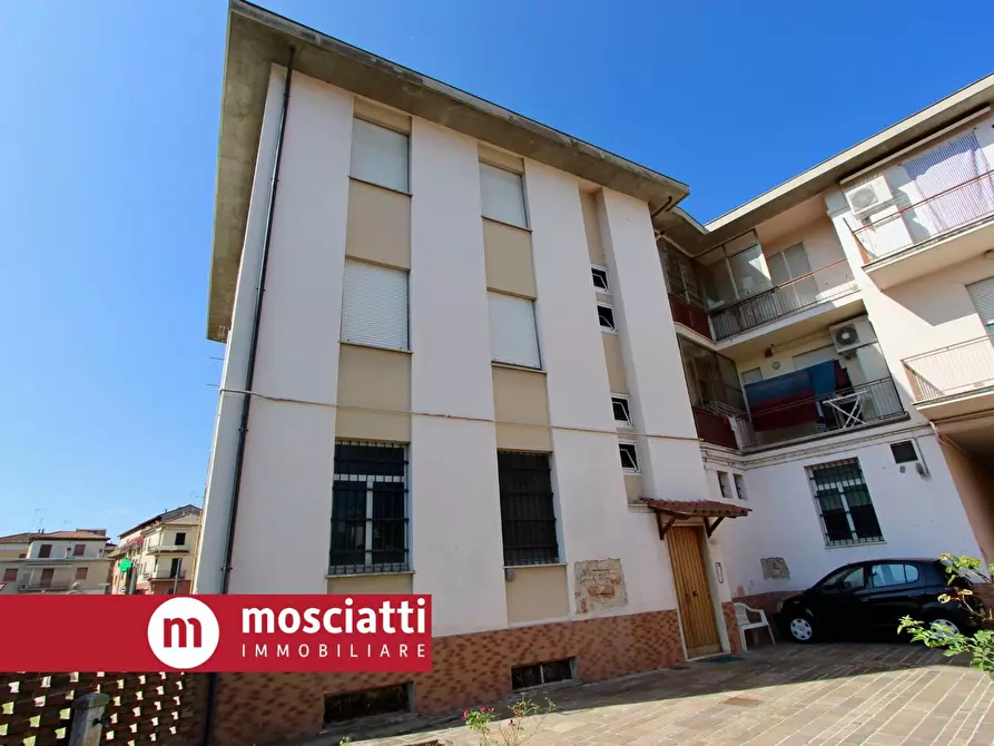 Immagine 2 di Appartamento in vendita  in Via XX Settembre 12 a Castelraimondo
