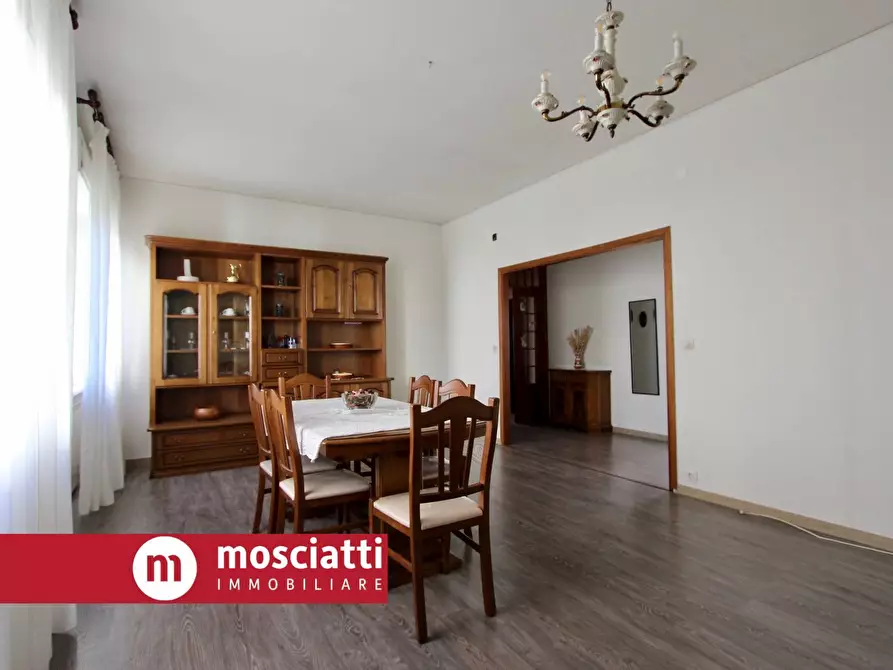 Immagine 5 di Appartamento in vendita  in Via Fidanza 9 a Esanatoglia