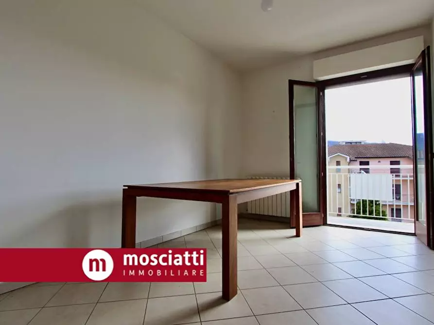 Immagine 10 di Appartamento in vendita  in Via Enrico Mattei 29 a Castelraimondo